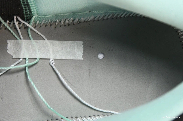 1 Jordan CQ9828-131 Low Green Air Island 0720